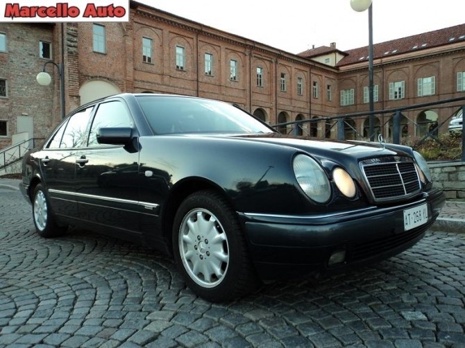 Mercedes E200 Komp. - Marcello Auto Oldtimer '99